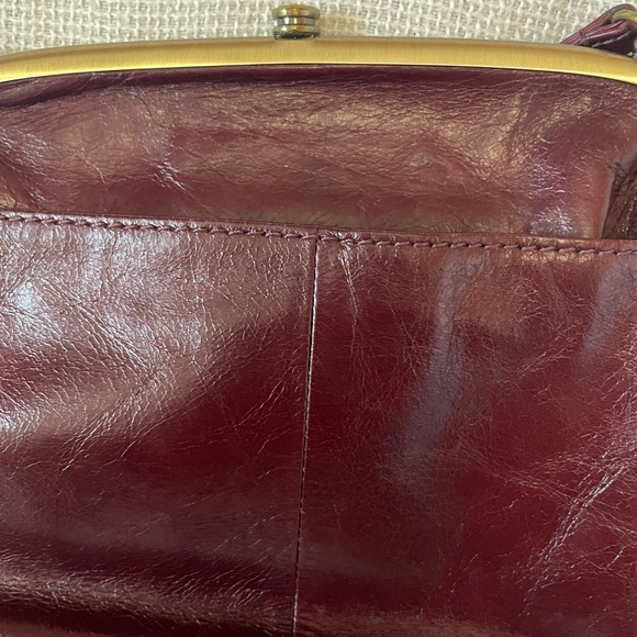 Hobo Leather Crossbody Bag - Picture 3 of 10